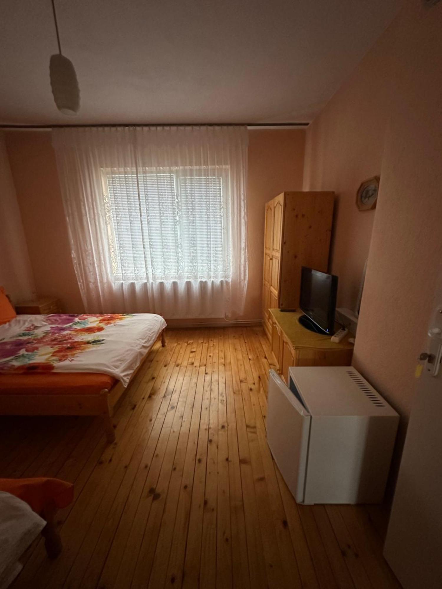 Velkovski Guest House Hisarya Dış mekan fotoğraf